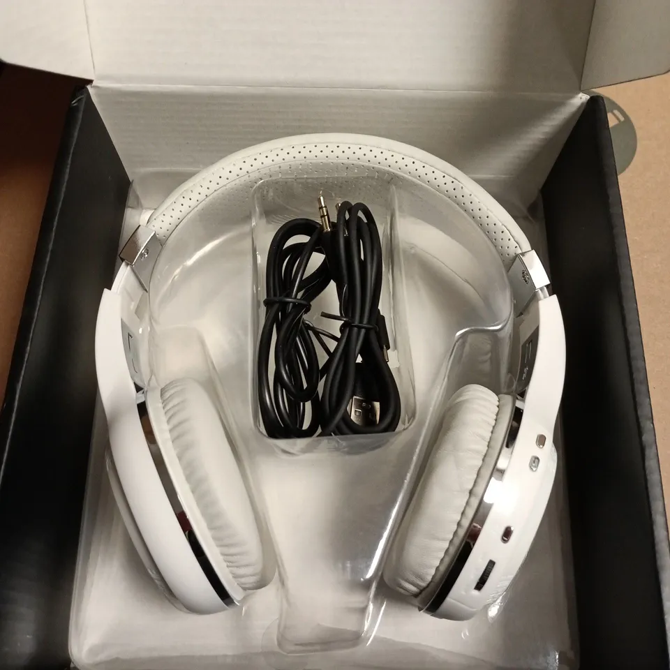 BLUEDIO TURBINE WIRELESS OVER-EAR HEADPHONES – WHITE (BOXED)