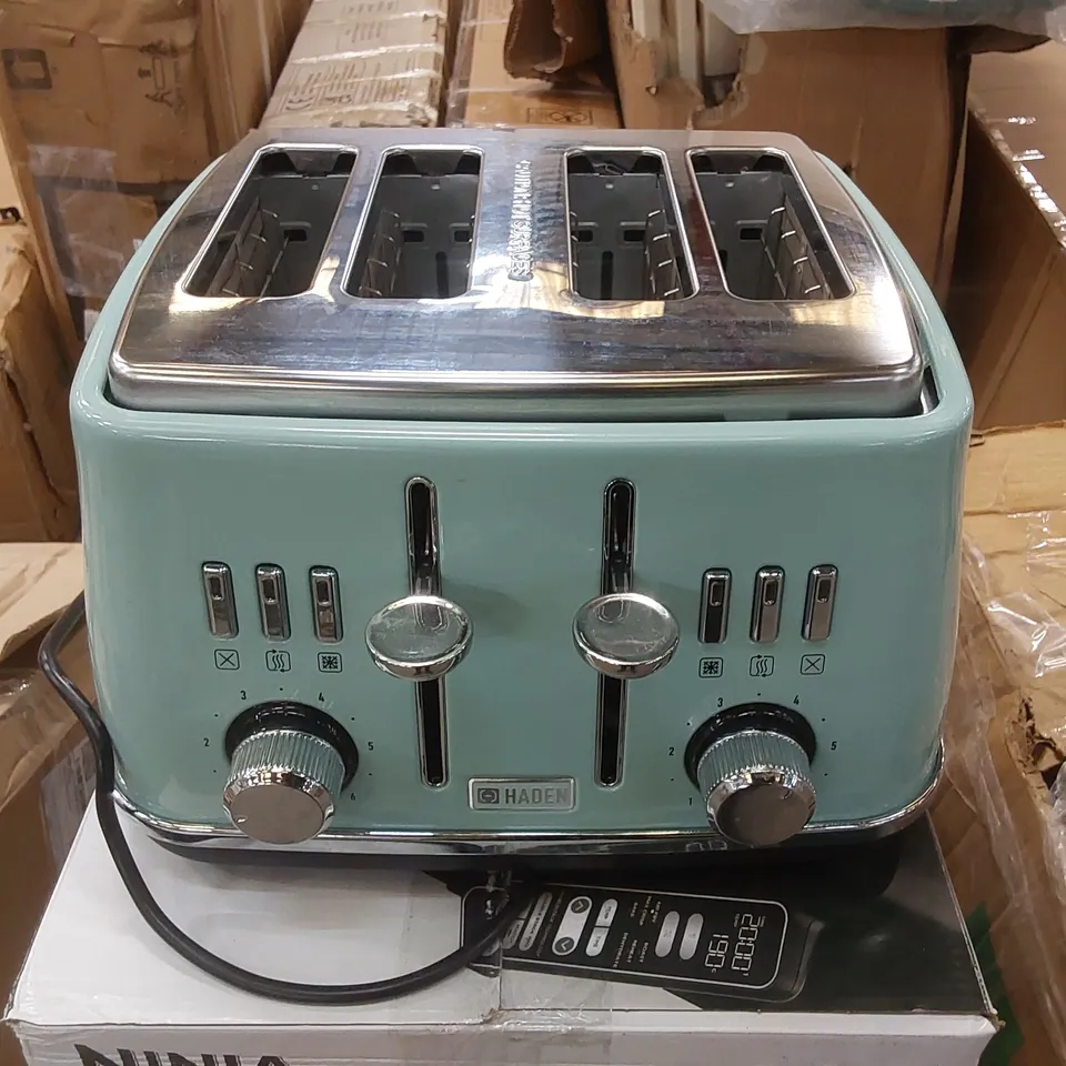 BOXED HADEN 4-SLICE TOASTER - GREEN