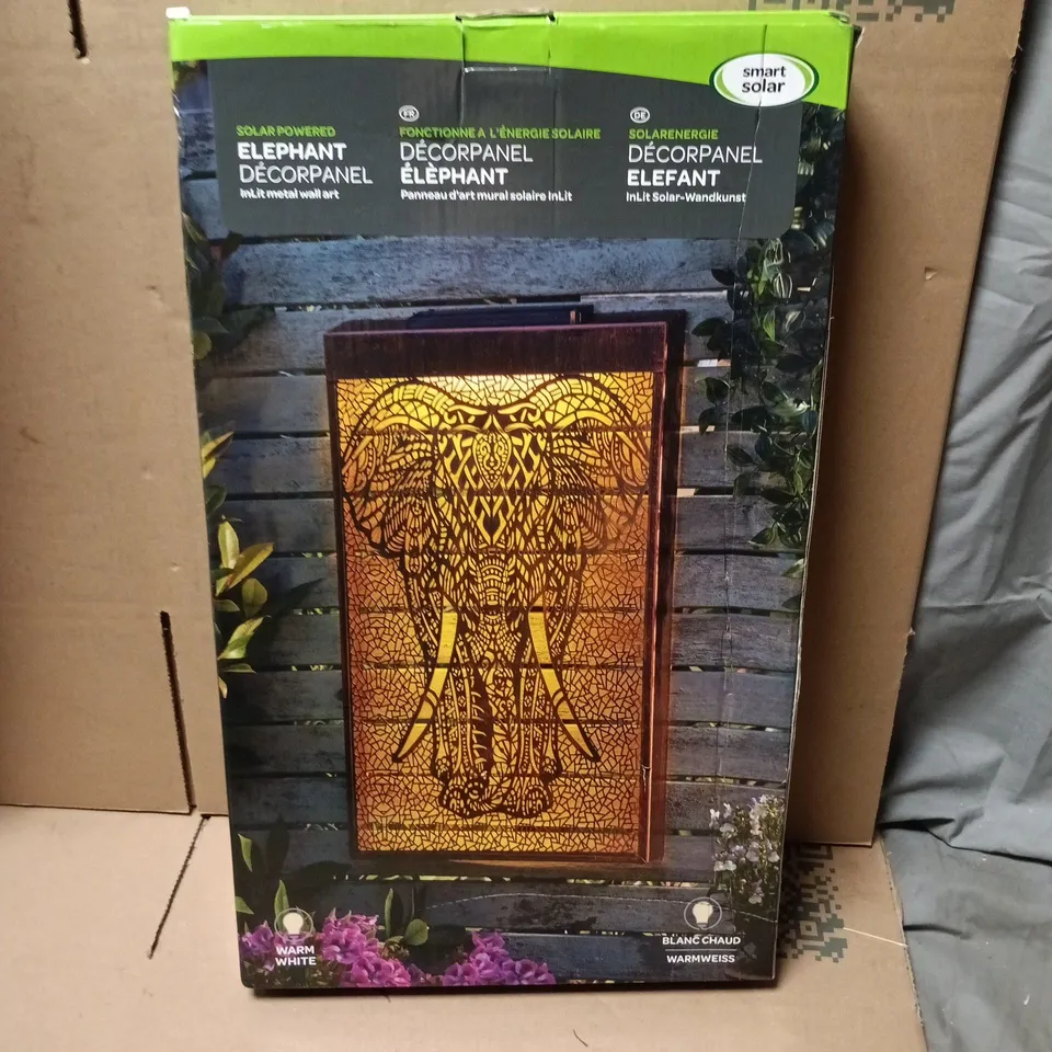 SMART SOLAR ELEPHANT DÉCORPANEL – SOLAR POWERED WALL ART (WARM WHITE)
