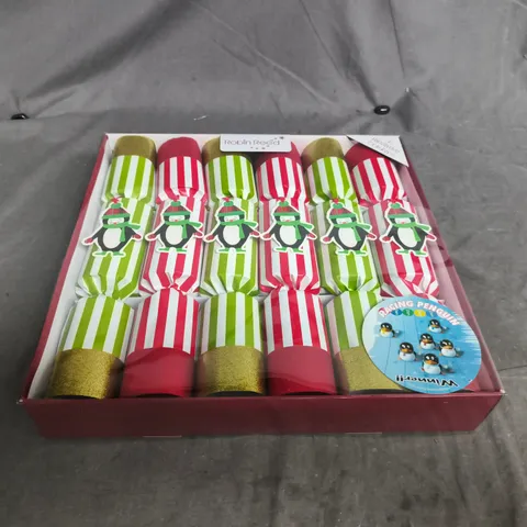 ROBIN REED CHRISTMAS CRACKERS 