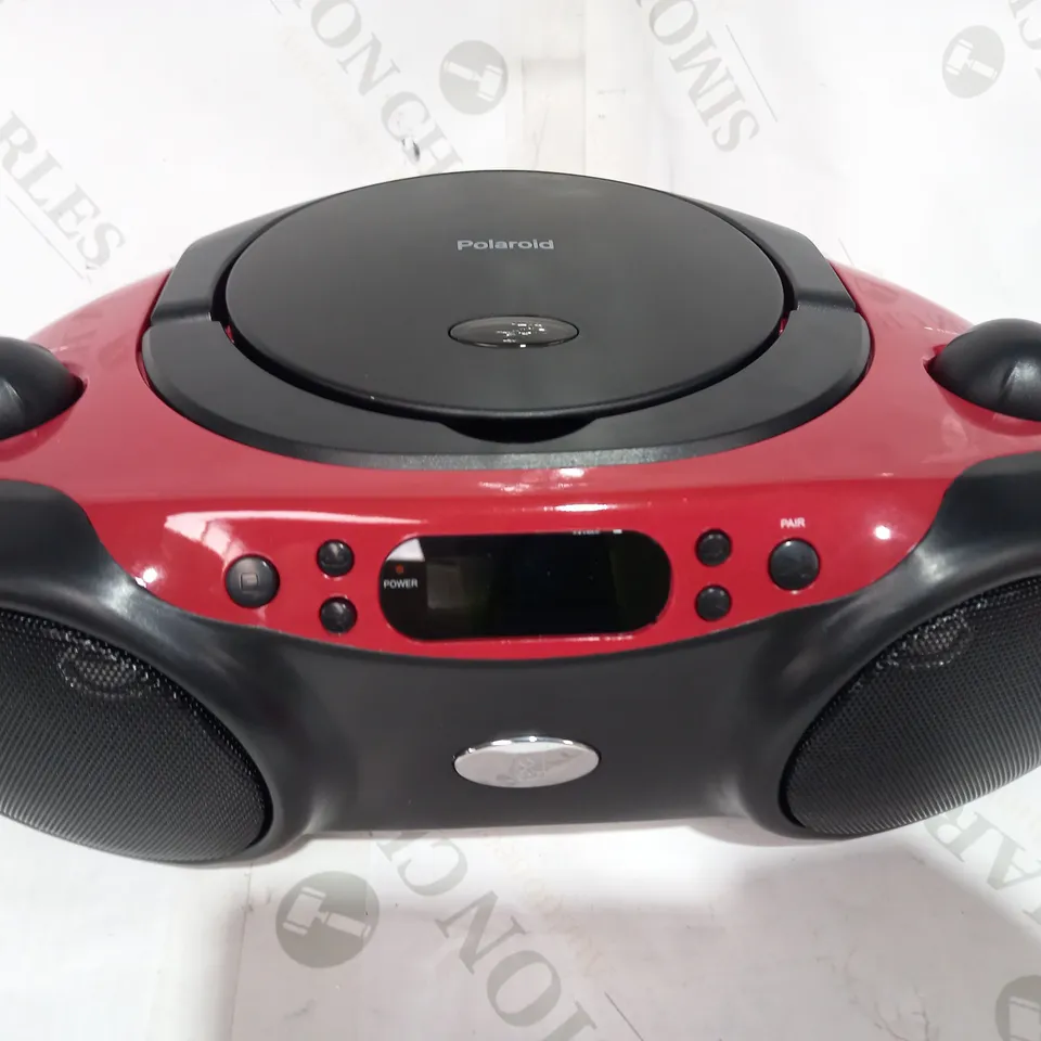 POLAROID BLUETOOTH CD BOOMBOX BLACK/RED