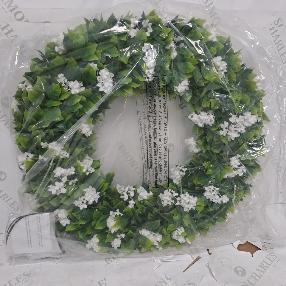 GARDEN REFLECTIONS PRE LIT FAUX FLORAL CREPE MYRTLE WREATH DECOR