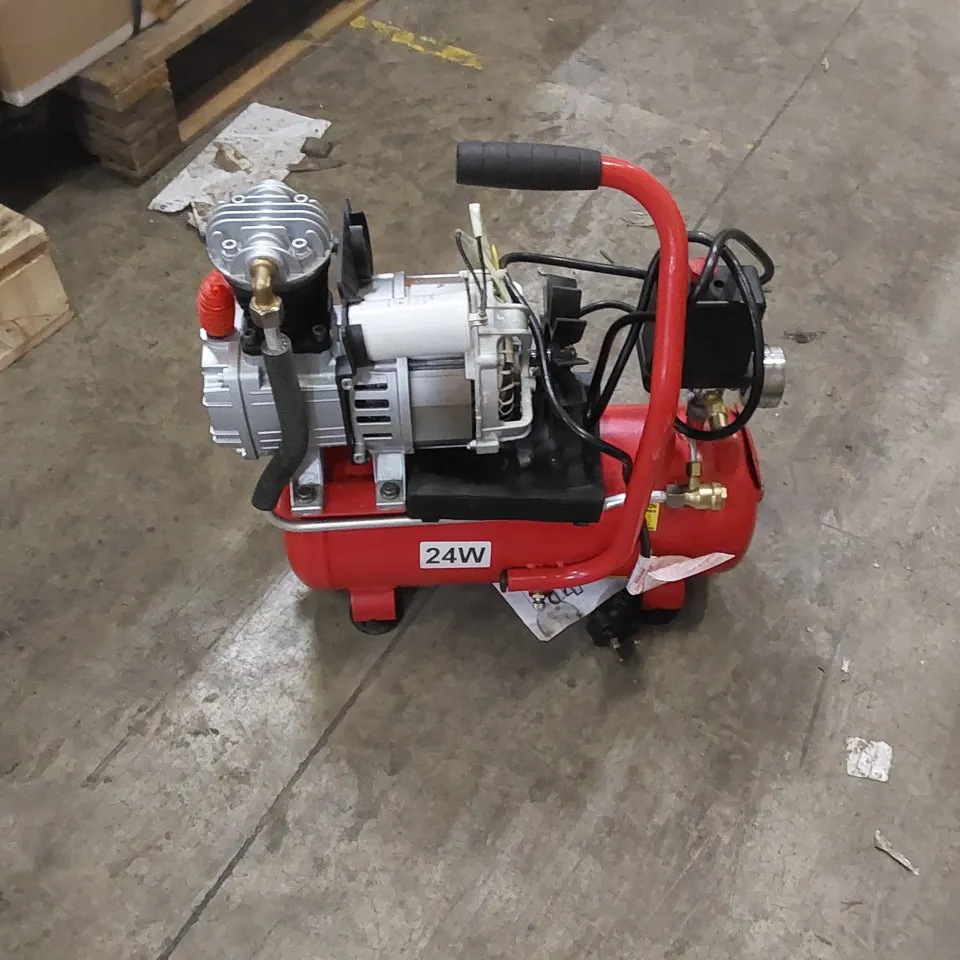 CLARKE BANDIT V 4.2CFM 8 LITRE 1HP AIR COMPRESSOR (230V)