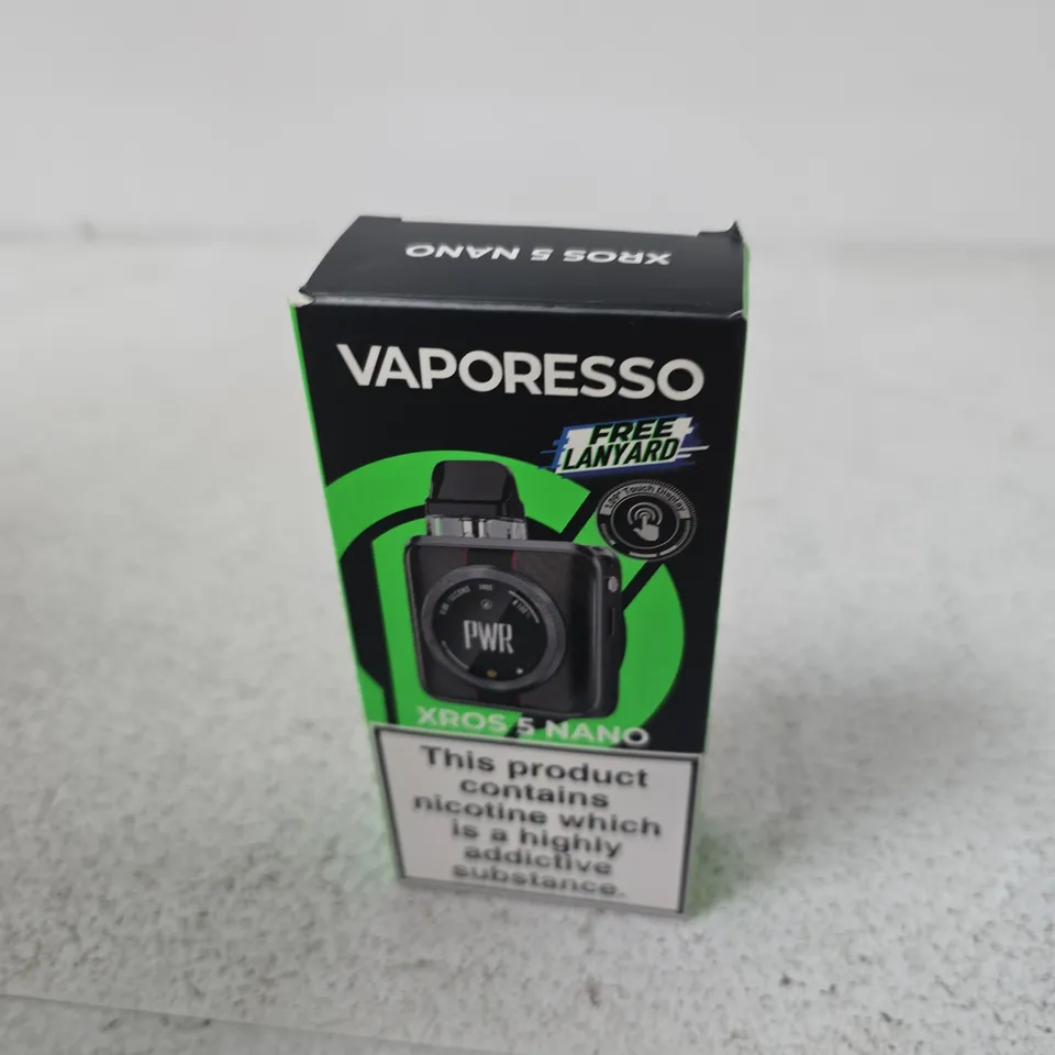 APPROXIMATELY 25 ASSORTED E-CIG PRODUCTS AND ACCESSORIES TO INCLUDE NVEE AND VAPORESSO