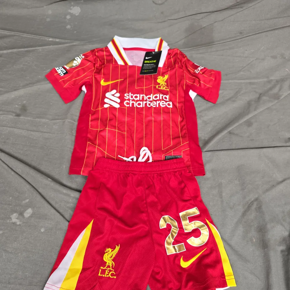 NIKE LIVERPOOL CHILDRENS 25 CHAMPIONS JERSEY AND SHORTS - SIZE 16