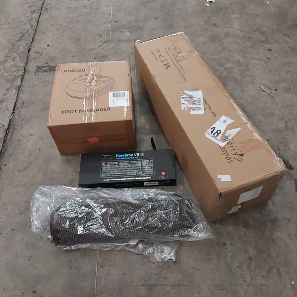 PALLET OF ASSORTED HOUSEHOLD ITEMS AND CONSUMER PRODUCTS. INCLUDES PRE-LIT CHRISTMAS TREE, MECHANICAL KEYBOARD, DOOR MAT, FOOT MASSAGER ETC 