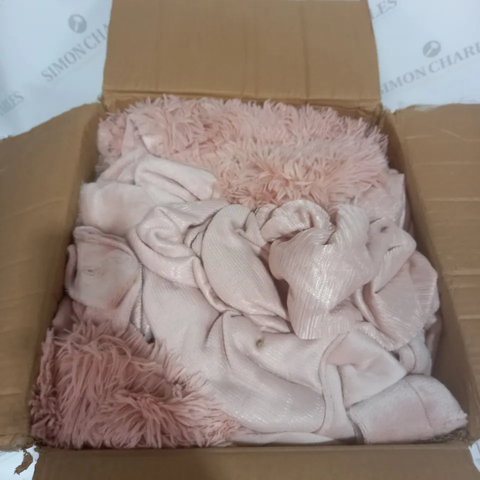 COZEE HOME FLUFFY AND VELVET SOFT SET - ROSE KING SIZE