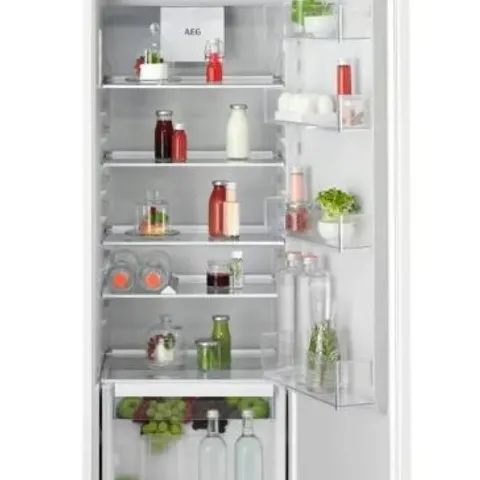 AEG TF6DS181ES 178CM SERIES 6000 INTEGRATED IN COLUMN FRIDGE WITH ICE BOX