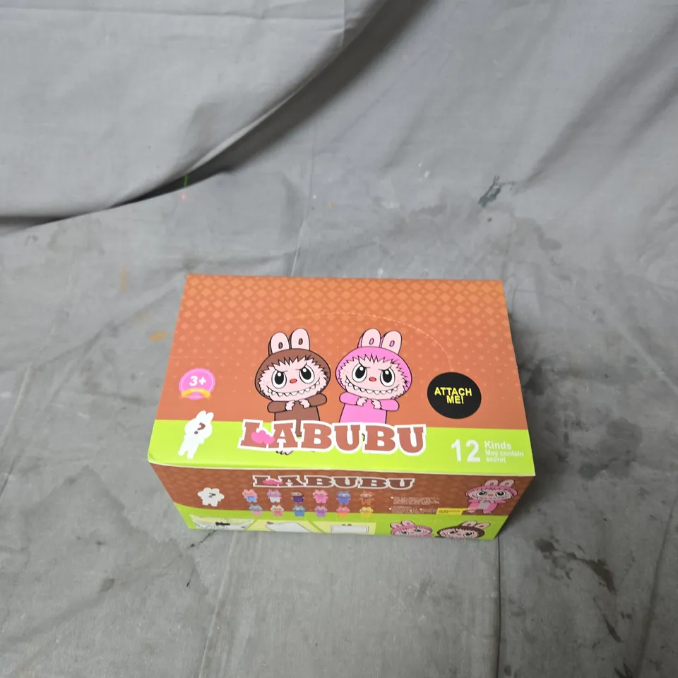 BOX OF APPROXIMATELY 12 ASSORTED LABUBU HIPPERS