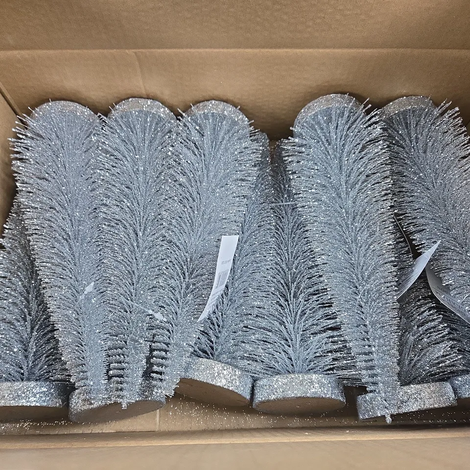 BOX OF APPROX 12 GISELA GRAHAM LONDON MINIATURE GLITTER CHRISTMAS TREE'S