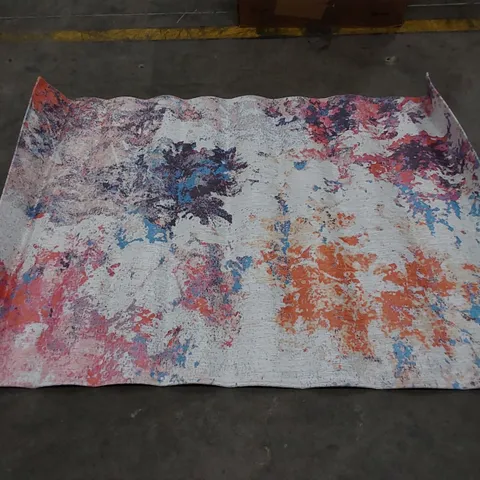 HOCUSPICUS MULTICOLOURED AREA RUG // SIZE: 115 X 170cm