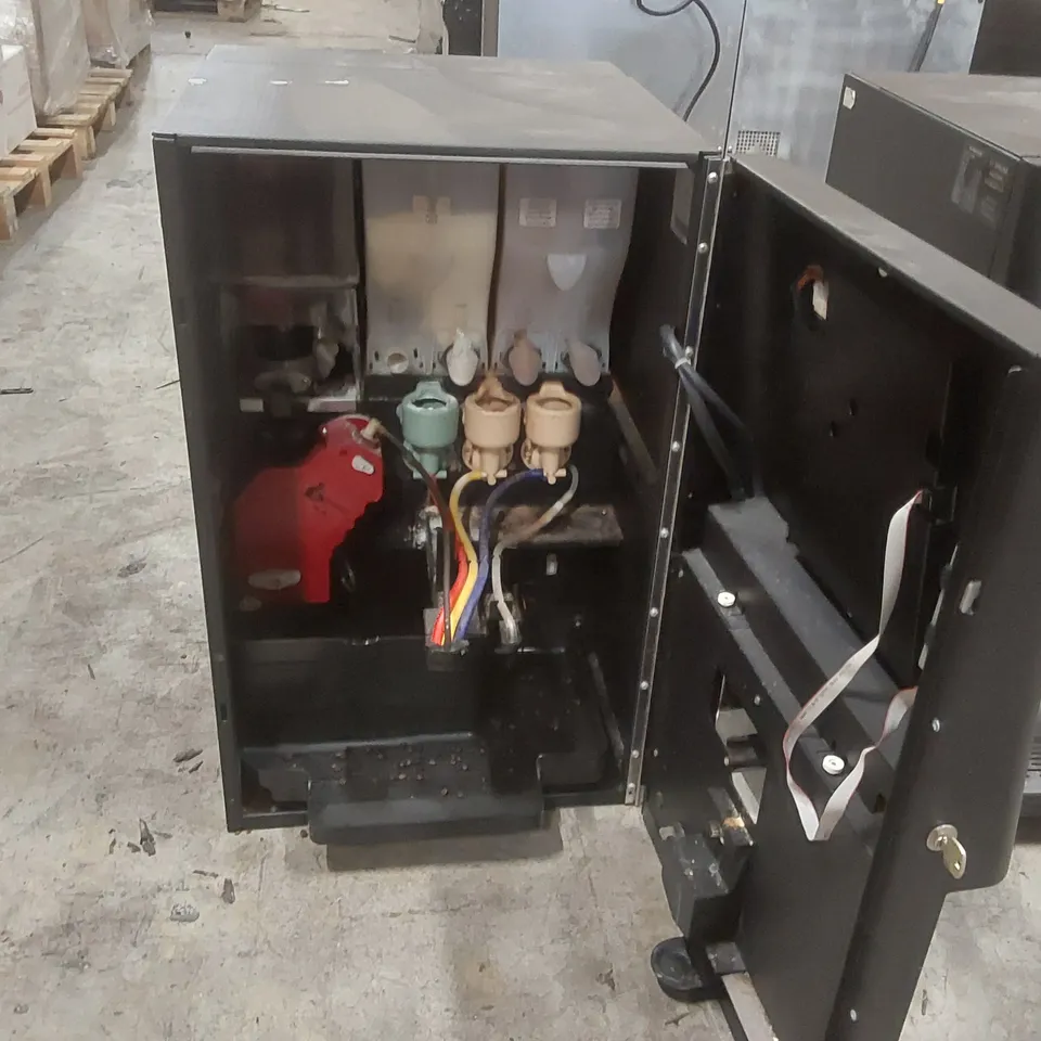 AZKOYEN VITRO COMMERCIAL COFFEE MACHINE