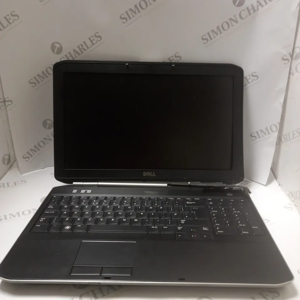 DELL LATITUDE P15F