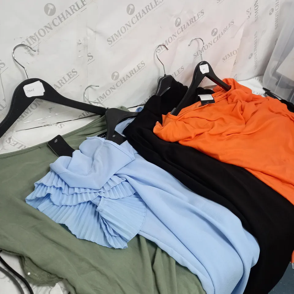 BOX OF APPROXIMATELY 10 WOMENS ASSORTED ITEMS TO INCLUDE DENIM JACKETS, T-SHIRT, DRESS ETC