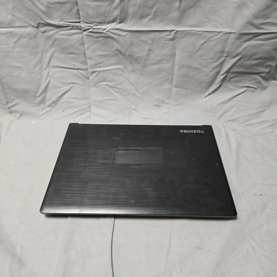 TOSHIBA SATELLITE PRO R40-C LAPTOP 