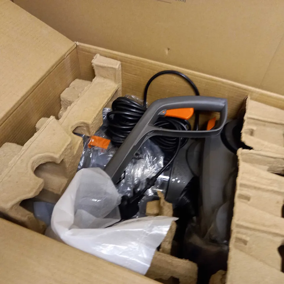 VAX DUAL POWER CORDLESS VACUUM CLEANER 