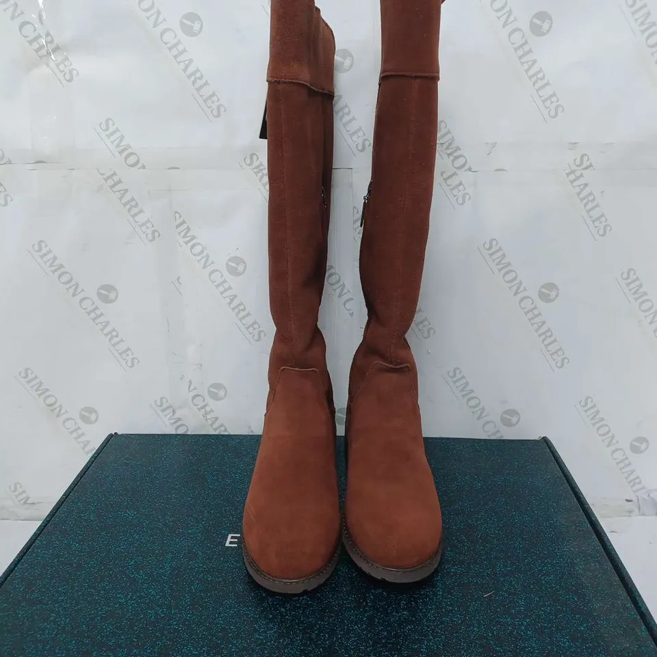 EMU AUSTRALIA HERVEY KNEE HIGH BOOT TAWNY - W8/M7