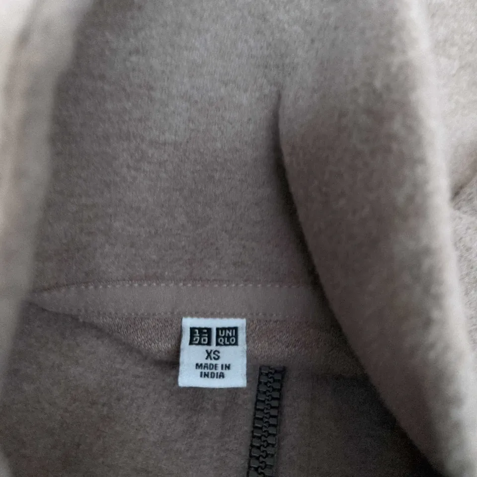 UNIQLO ZIP PULLOVER – TAUPE, SIZE XS