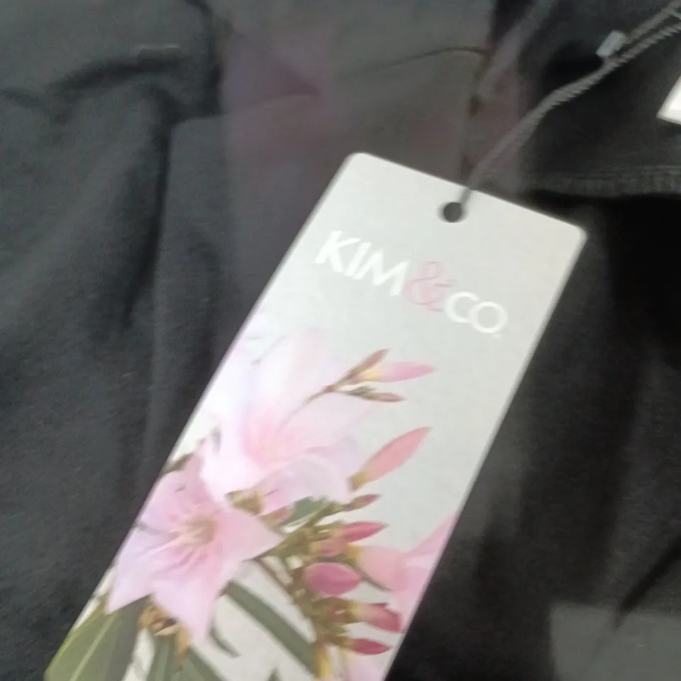 KM&CO BLACK COAT – WOMEN'S OUTERWEAR