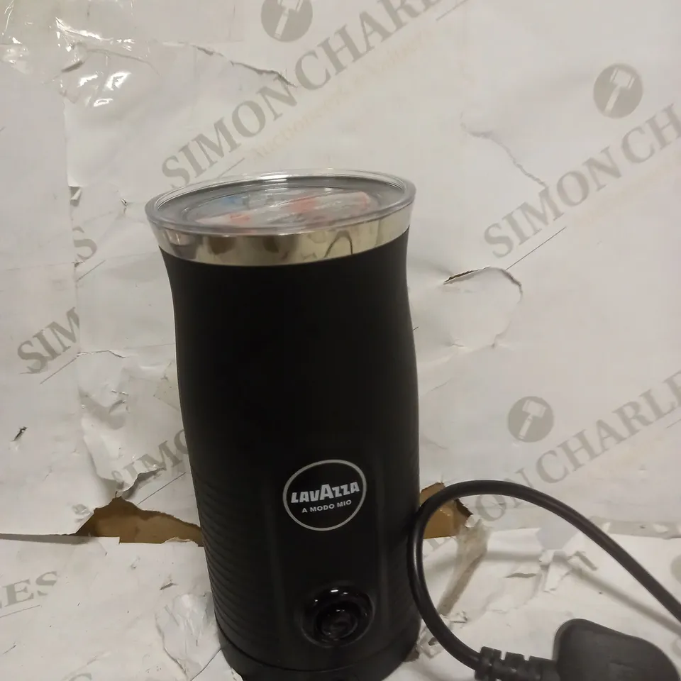 LAVAZZA A MODO MIO MILK EASY FROTHER