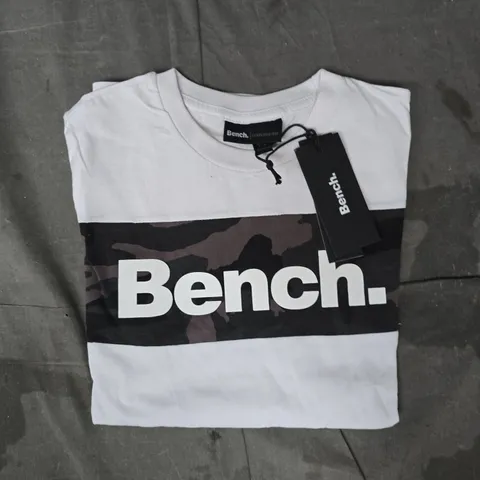 BENCH SHORT SLEEVE CREW NECK T-SHIRT IN WHITE SIZE 7-8 YEARS