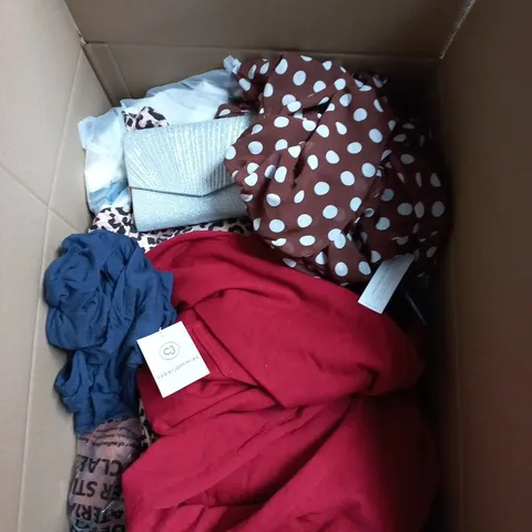 LARGE BOX OF APPROXIMATELY 20 ASSORTED CLOTHING ITEMS IN VARIOUS SIZES, STYLES AND COLOURS