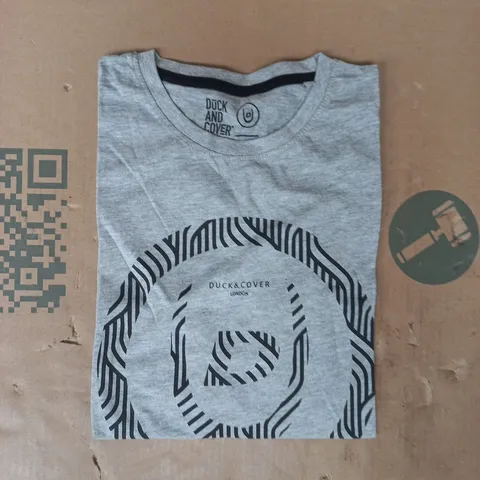 DUCK AND COVER SHORT SLEEVE T-SHIRT IN GREY SIZE MEDIUM