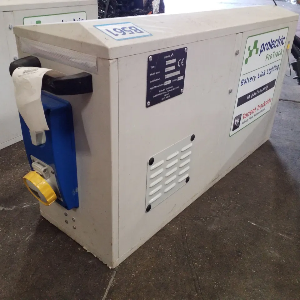 PROTRACK LIGHTING BATTERY POWER PACK