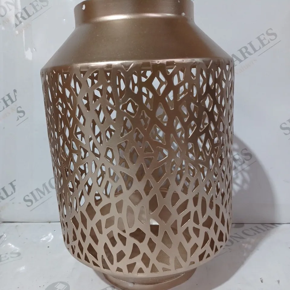 OUTLET ALISON CORK METAL LEAF LANTERN
