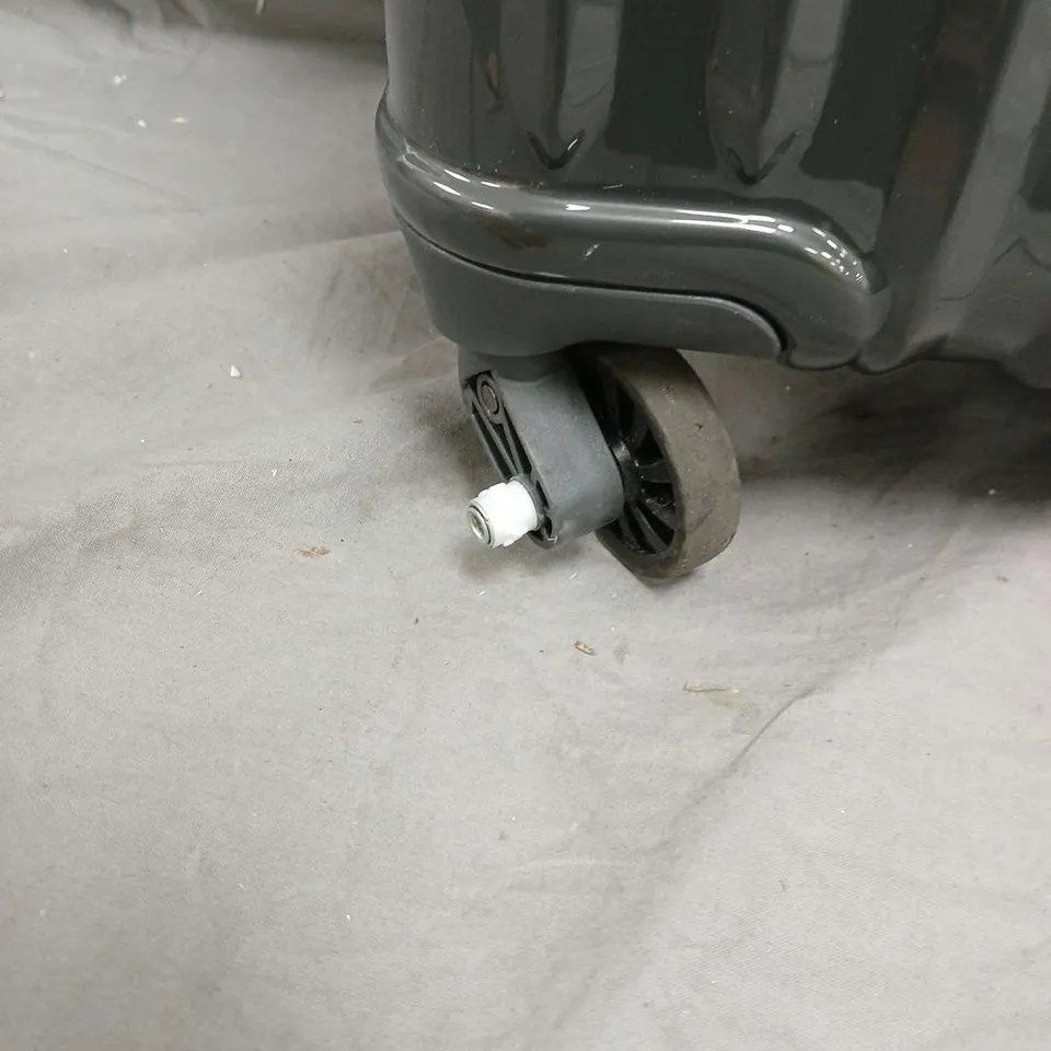 ROCK LUGGAGE SELENE LARGE SUITCASE – GREY RIBBED HARD SHELL, 55CM