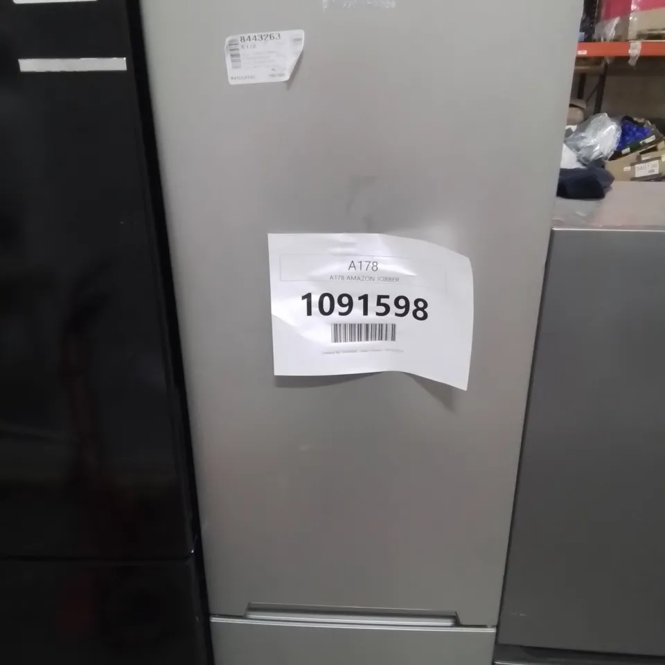 RUSSELL HOBBS FREESTANDING FROST FREE FRIDGE FREEZER - UNPROCESSED RAW RETURN