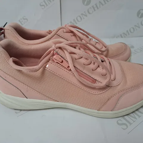 VIO AGIL TRAINERS PINK SIZE 5