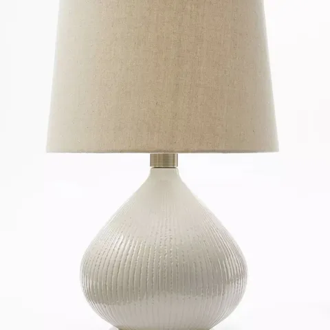 AVELINE CERAMIC TABLE LAMP ONE SIZE - COLLECTION ONLY