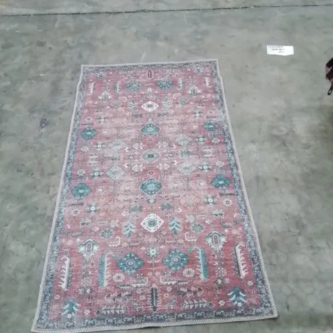 QUALITY DESIGNER AREA RUG - APPROXIMATELY 150X80CM