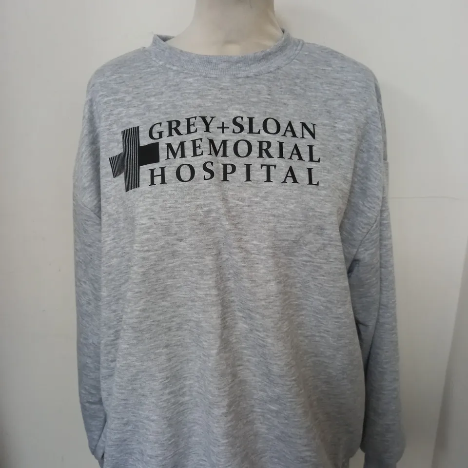 APPROXIMATELY 20 ASSORTED CLOTHING ITEMS IN VARIOUS SIZES AND STYLES 