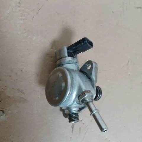 HIGH PRESSURE FUEL PUMP