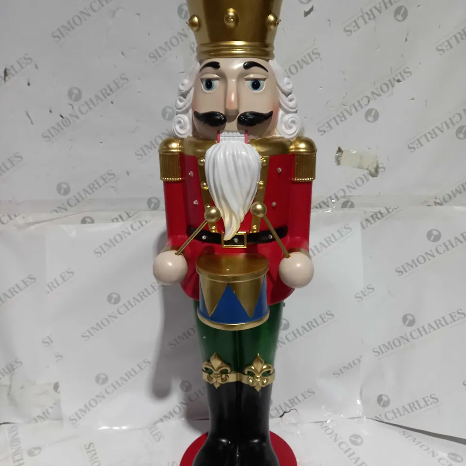 OUTLET SANTA EXPRESS LARGE PRE-LIT NUTCRACKER