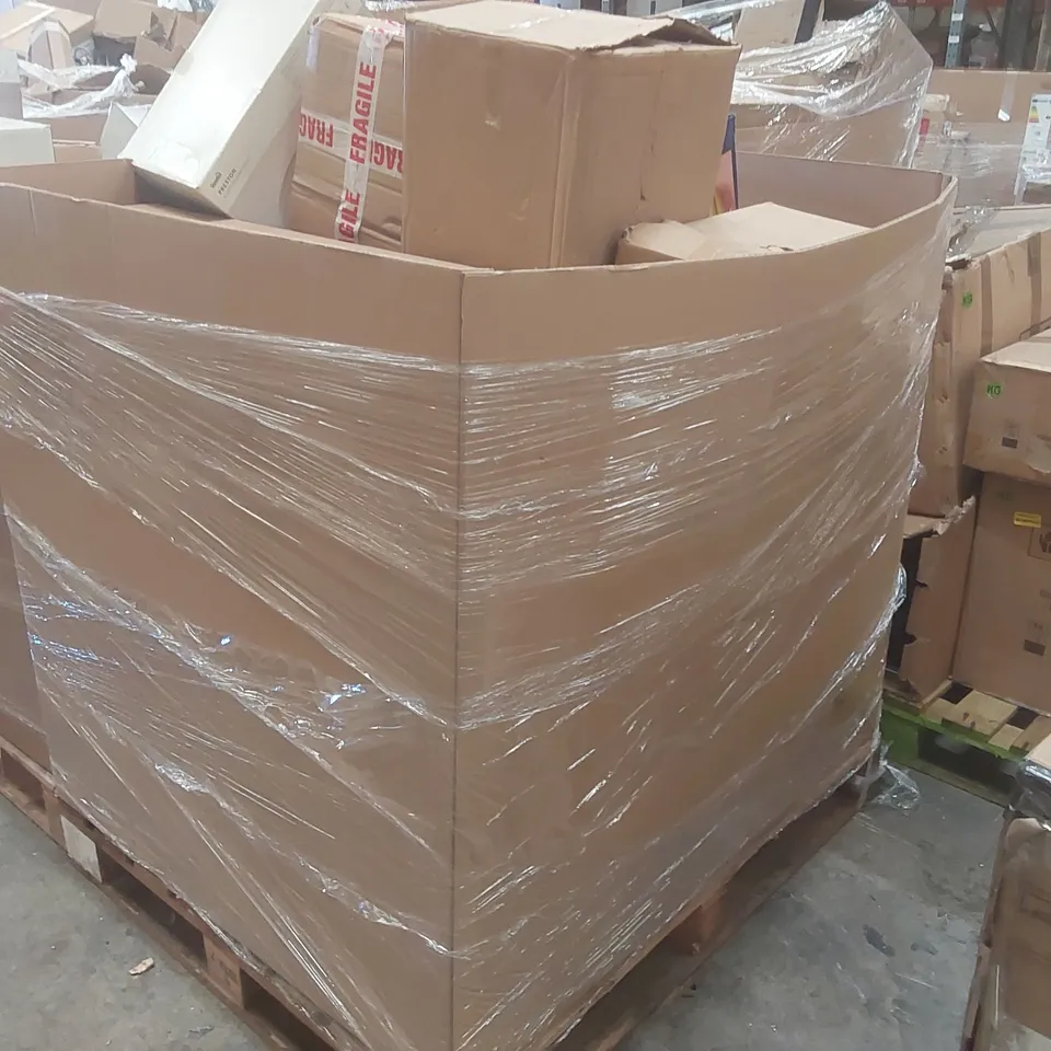 PALLET CONTAINING A VERY LARGE QUANTITY OF ASSORTED DESIGNER LIGHTING PRODUCTS INCLUDING: COLLEEN TABLE LAMPS, CLEMENTINE FLOOR LAMP, BELDI TABLE LAMP ECT