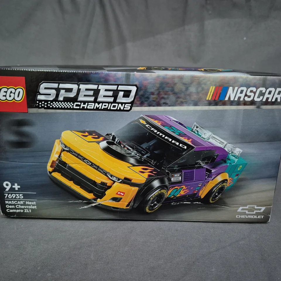 LEGO SPEED CHAMPIONS - NASCAR NEXT GEN CHEVROLET CAMARO ZL1 - 76935