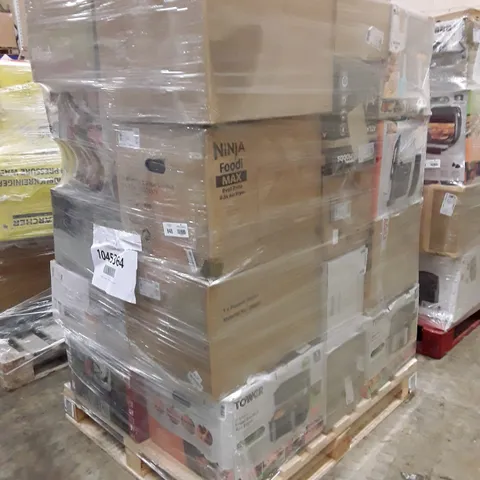 PALLET OF APPROXIMATELY 36 ASSORTED UNPROCESSED RAW RETURNS TO INCLUDE;