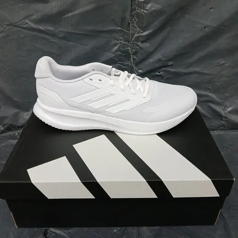 BOXED PAIR OF ADIDAS RUNFALCON 5 WHITE UK 11.5