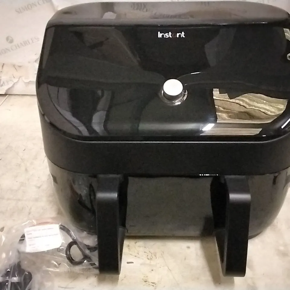 INSTANT VORTEX PLUS VERSAZONE AIR FRYER 8.5L