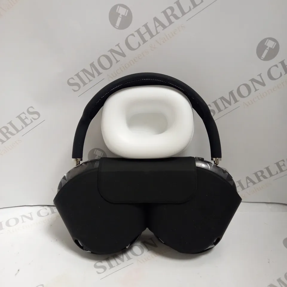 BOXED UNBRANDED HIGH-QUALITY HEADPHONES 