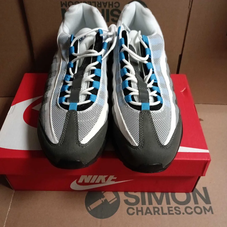 BOXED PAIR OF NIKE AIR MAX 95 TT – UK 9, GREY/ROYAL – MEN'S SHOES