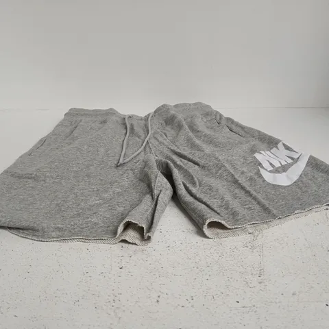 NIKE GREY SHORTS WITH SWOOSH LOGO, DRAWSTRING MEDIUM