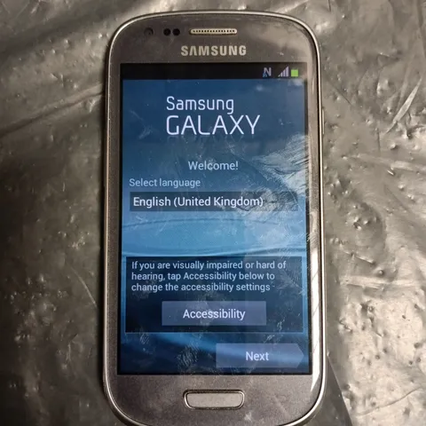 SAMSUNG GALAXY S III MINI GT-18190N MOBILE PHONE