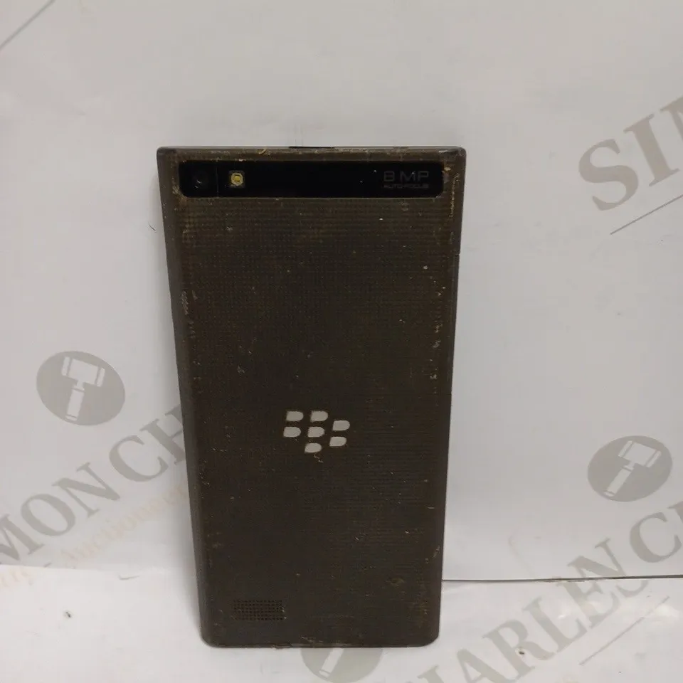 BLACKBERRY SMARTPHONE - MODEL UNSPECIFIED 