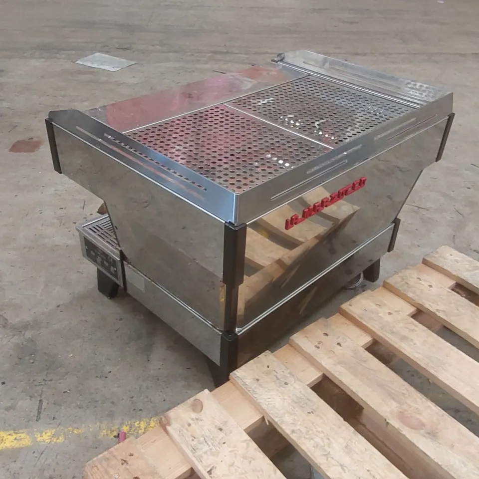 LA MARZOCCO COMMERCIAL 2 GROUP COFFEE MACHINE