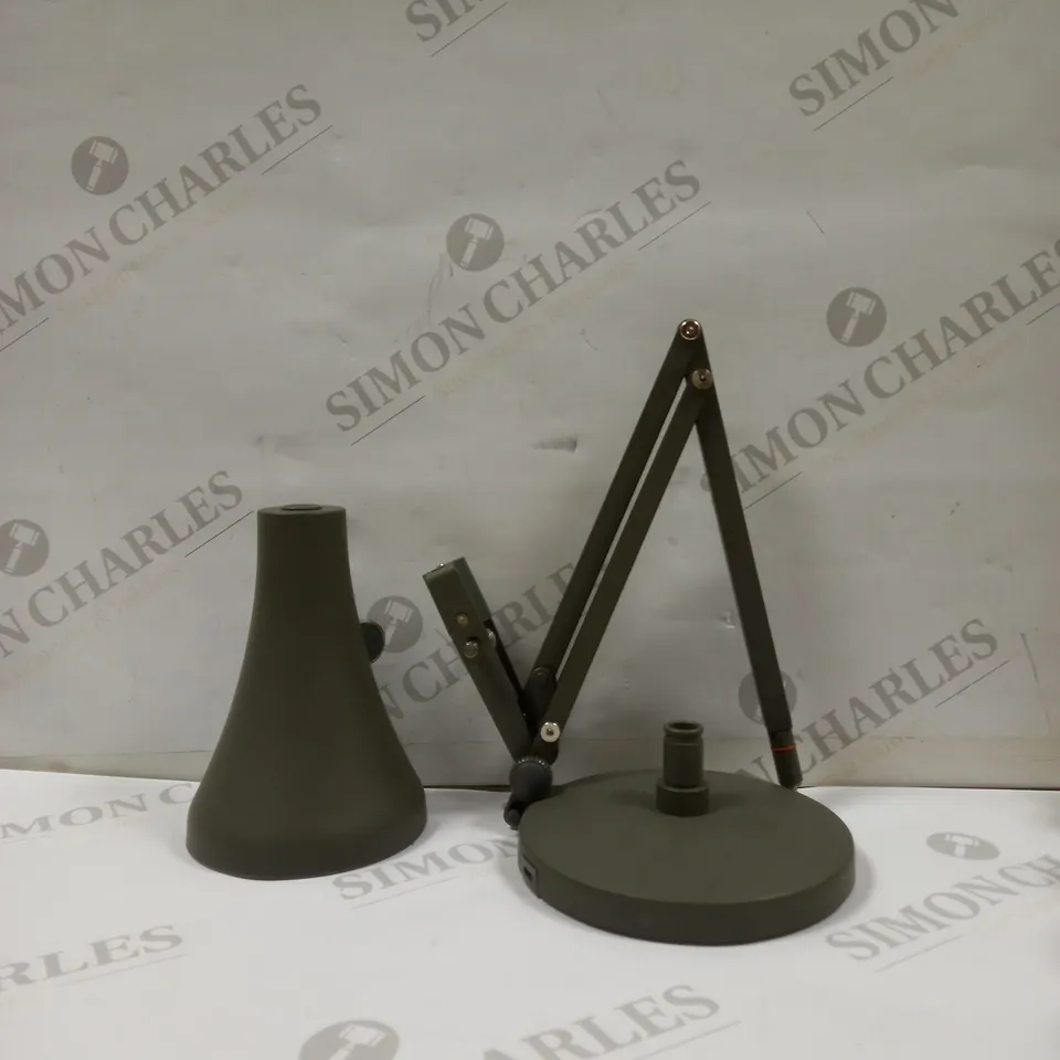 ANGLEPOISE 90 MINI LED DESK LAMP - KELP GREEN