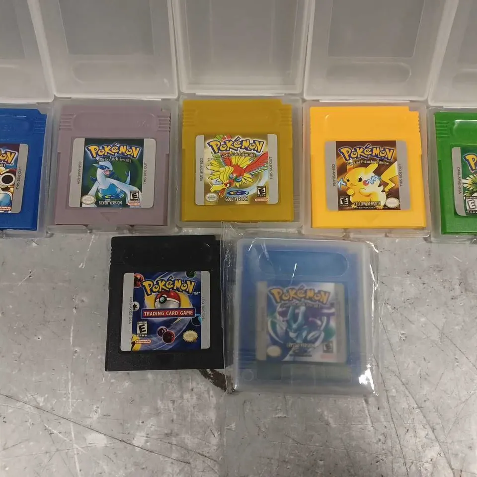 7 ASSORTED NINTENDO GAMEBOY POKEMON GAMES TO INCLUDE SILVER VERSION, GOLD VERSION, YELLOW VERSION, ETC 